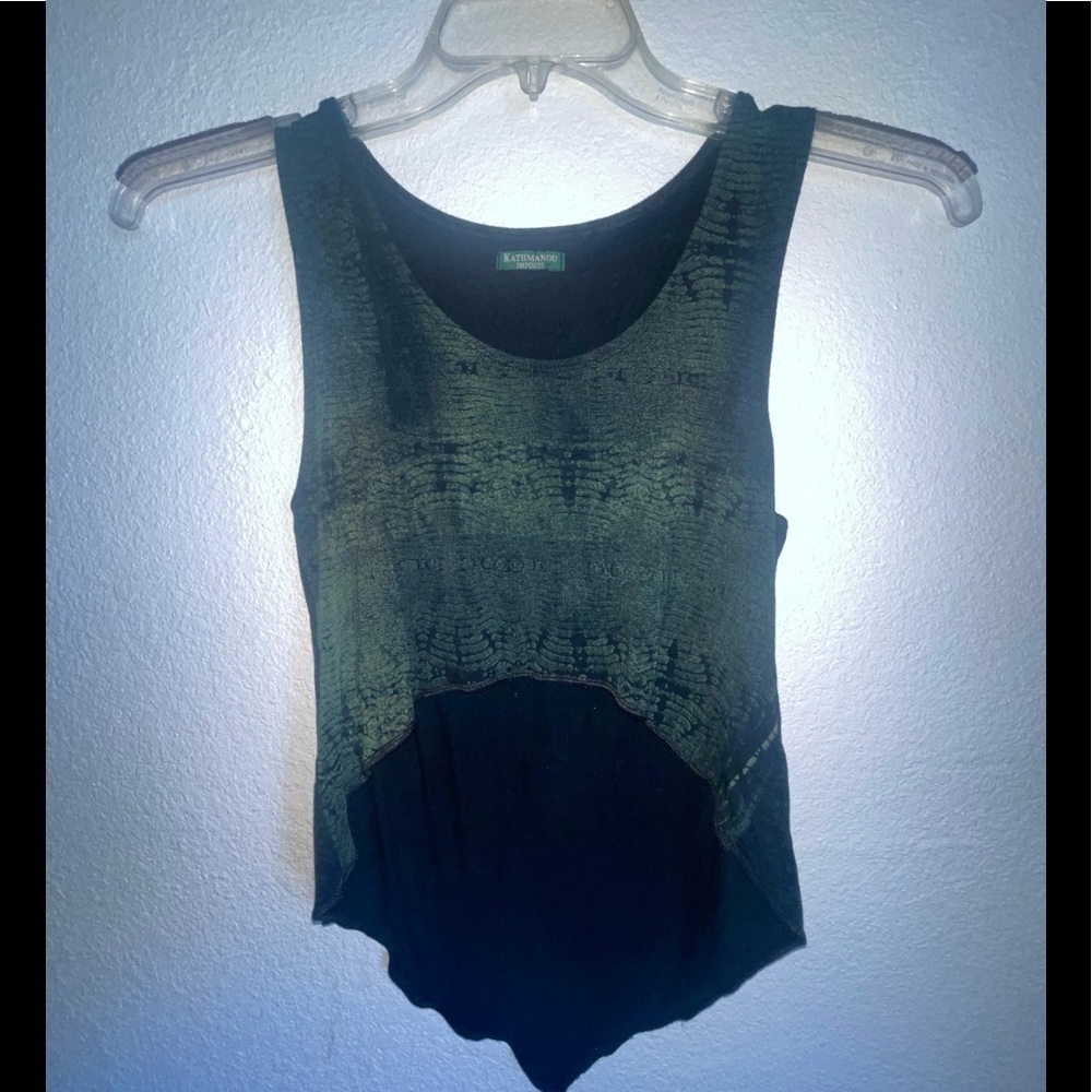 Kathmandu Imports Tank. standard Size - Small - Medium. - Picture 3 of 8